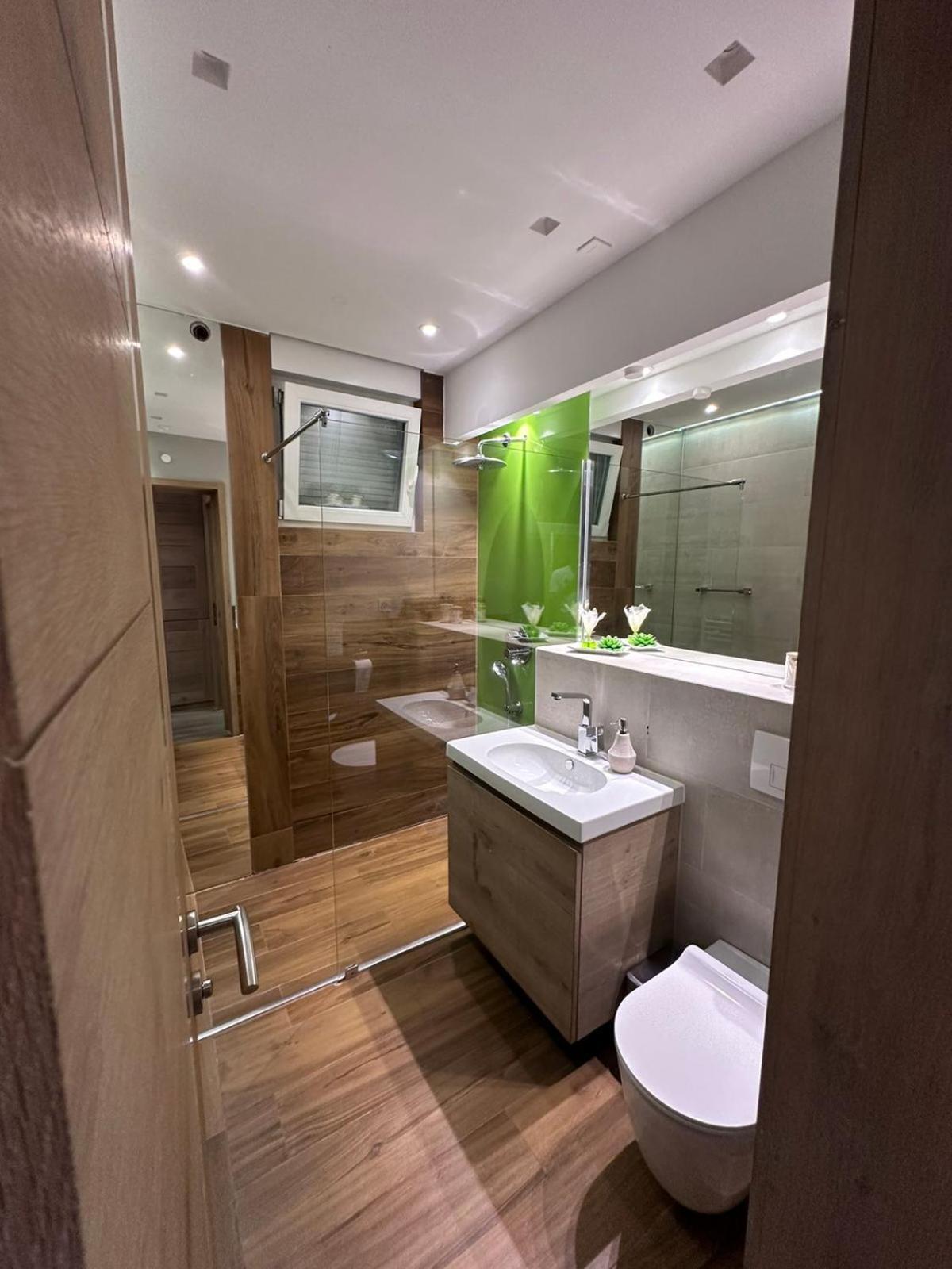 City Center Apartment Sarajevo Accross Bbi Shopping Mall Exteriör bild