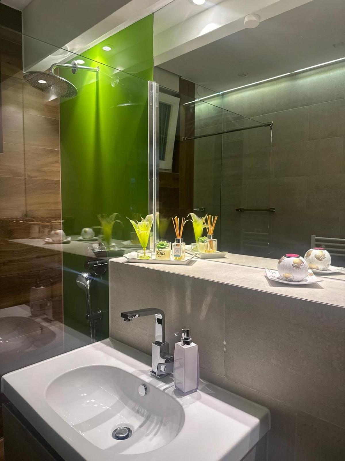City Center Apartment Sarajevo Accross Bbi Shopping Mall Exteriör bild